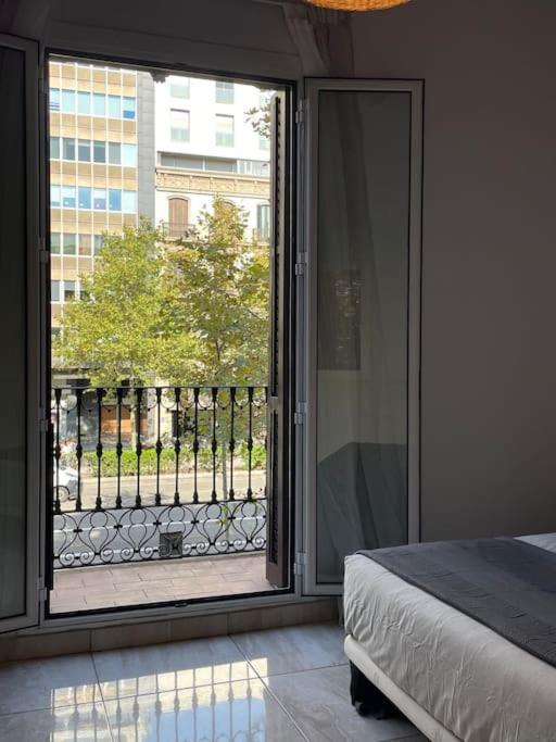 Paseo De Gracia Gran Via De Les Corts Catalanes Apartment Barcelona Ngoại thất bức ảnh